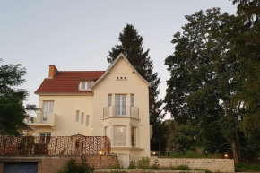 Maison de charme dans Sarlat Attention réservations et arrivées commencent exclusivement le dimanche